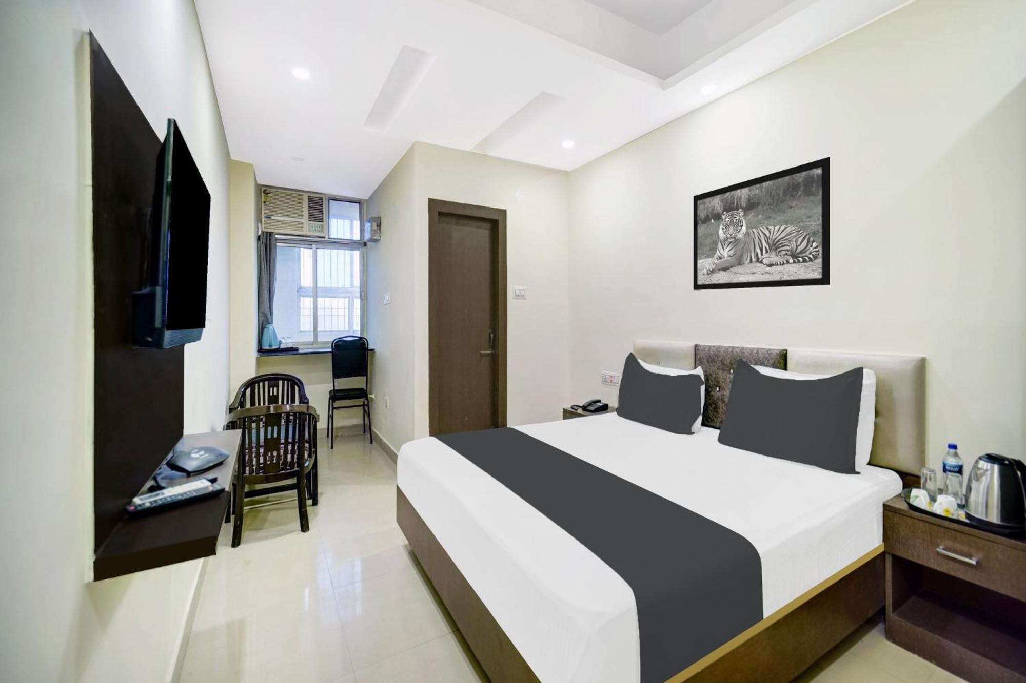 Super Collection O Rajeev Nagar Near Atal Path Formerly Vinayaka Digha  Exterior photo