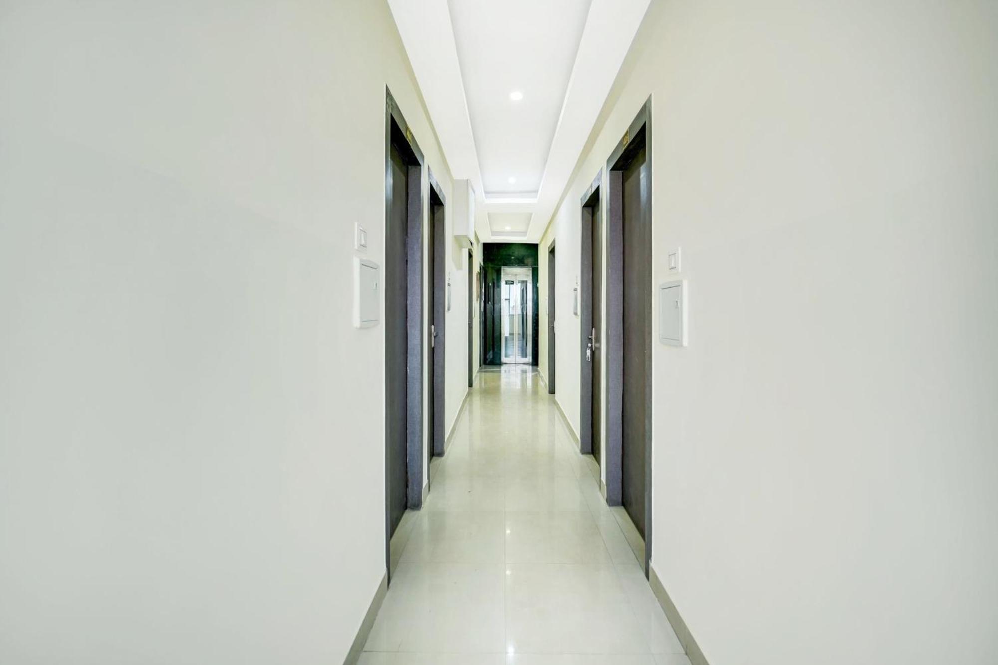 Super Collection O Rajeev Nagar Near Atal Path Formerly Vinayaka Digha  Exterior photo